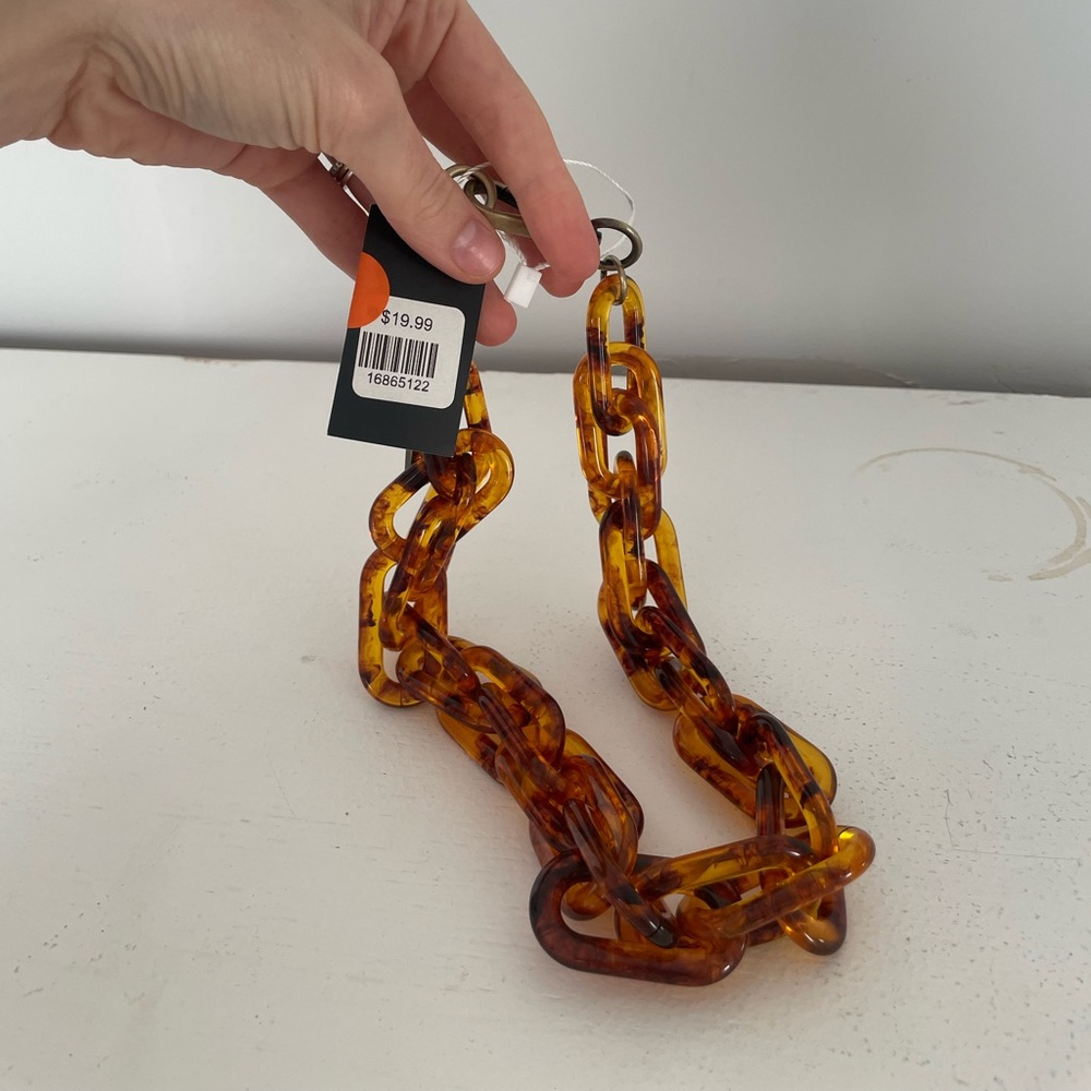 Tortoiseshell purse Chain